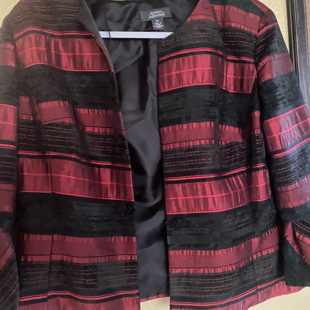 Dressbarn Striped Black and Red Blazer with ruffled sleeve cuffs